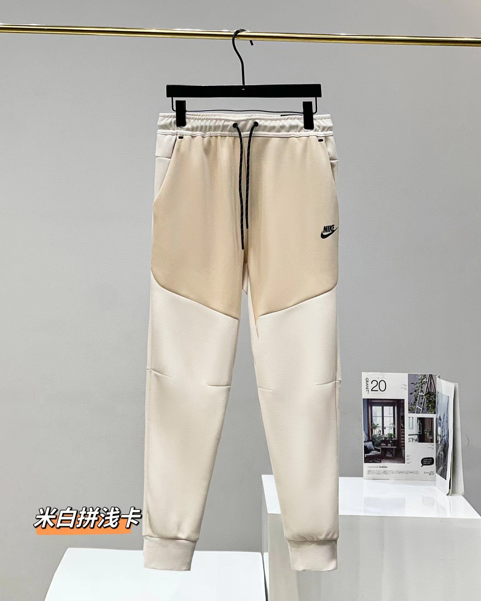 Calça de moletom Nike NSW Tech Fleece