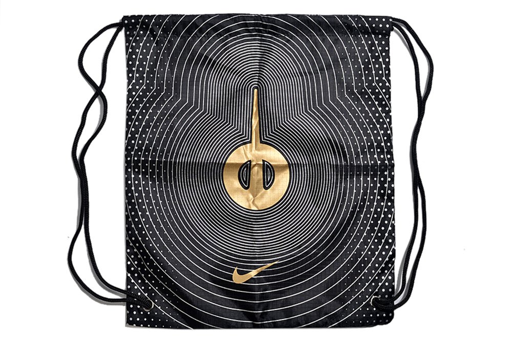 Bolsa portátil para guardar chuteiras de futebol