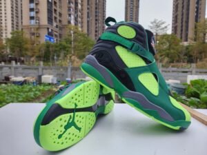 Air Jordan 8 Retro