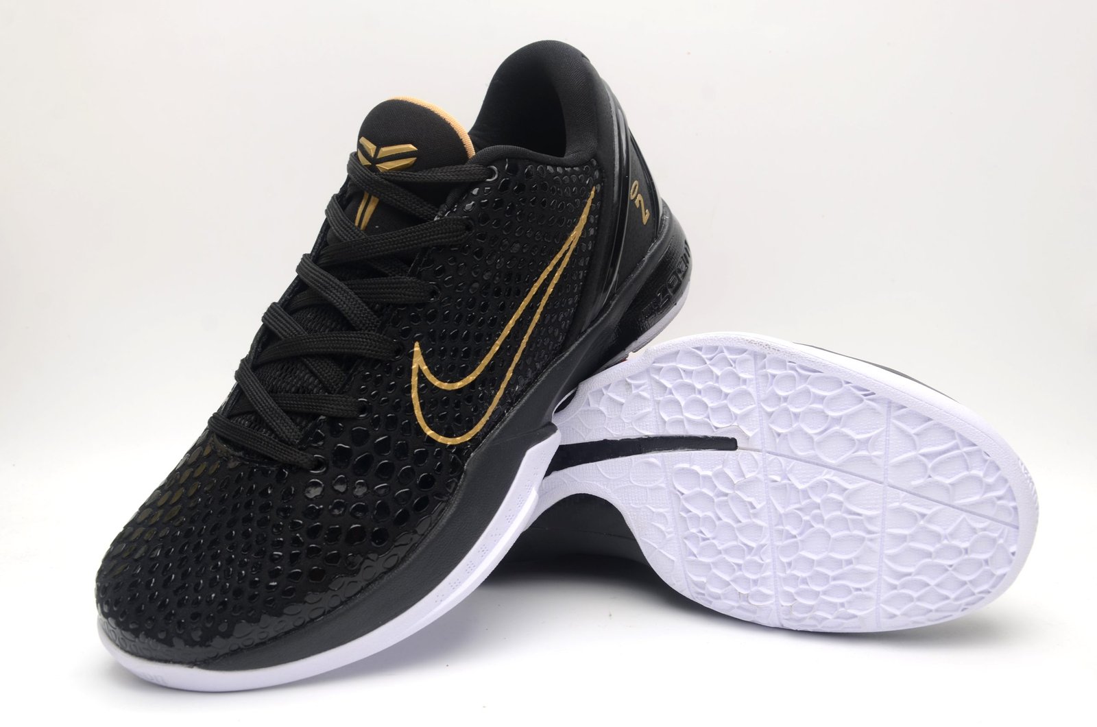 Tênis de basquete Nike Kobe Bryant 6