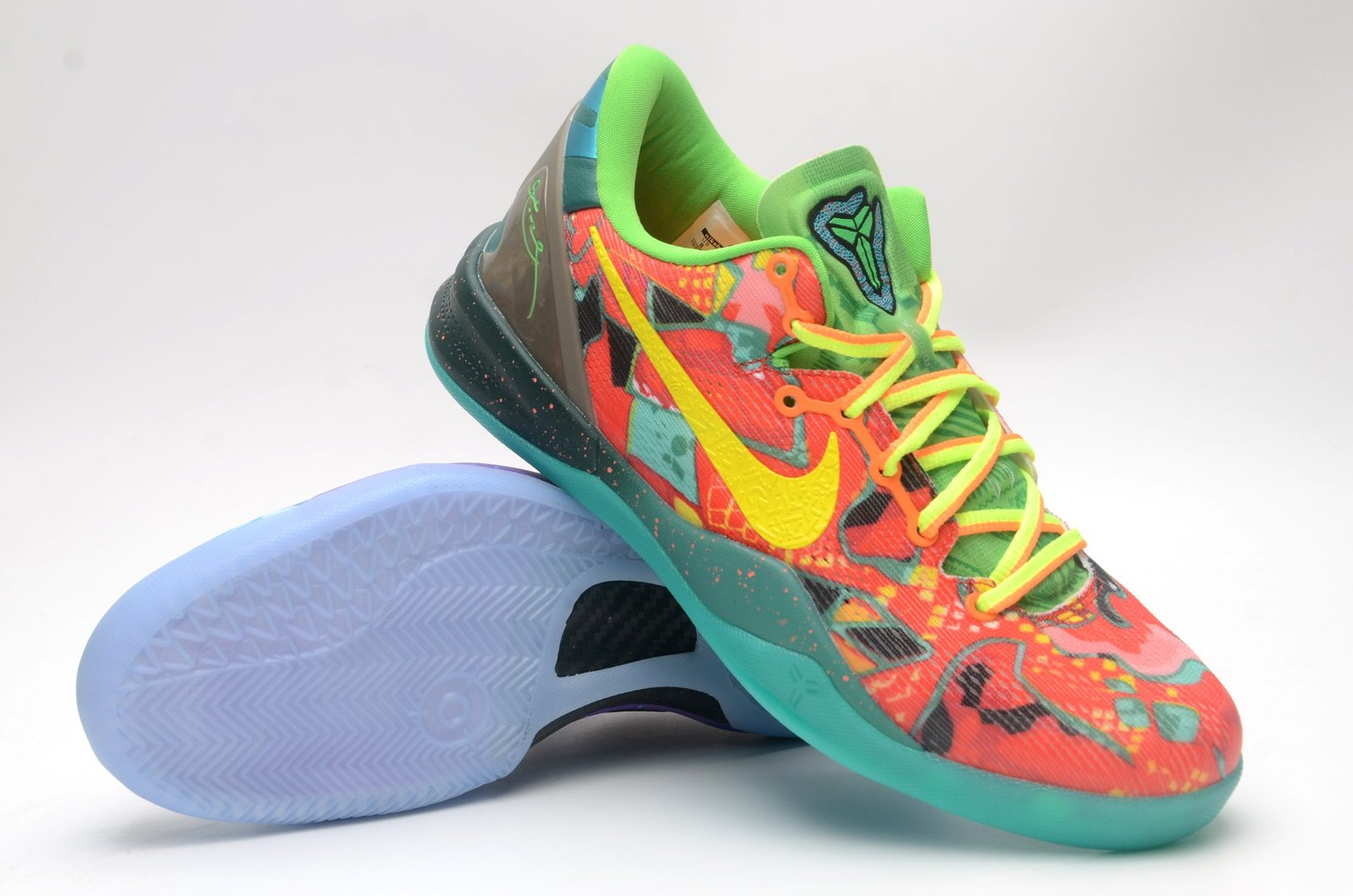 Tênis de basquete Nike Kobe Bryant 8