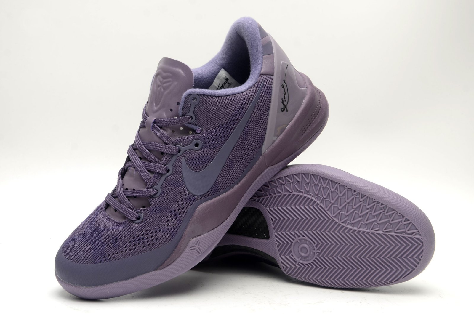 Tênis de basquete Nike Kobe Bryant 8
