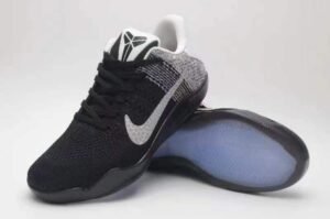 Tênis de basquete Nike Kobe Bryant 11