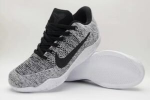 Tênis de basquete Nike Kobe Bryant 11