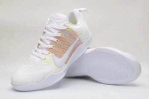 Tênis de basquete Nike Kobe Bryant 11