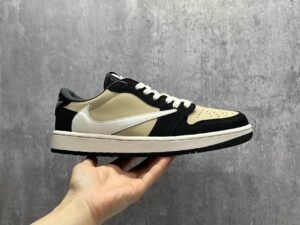 Travis Scott x Jordan Air Jordan 1 낮은