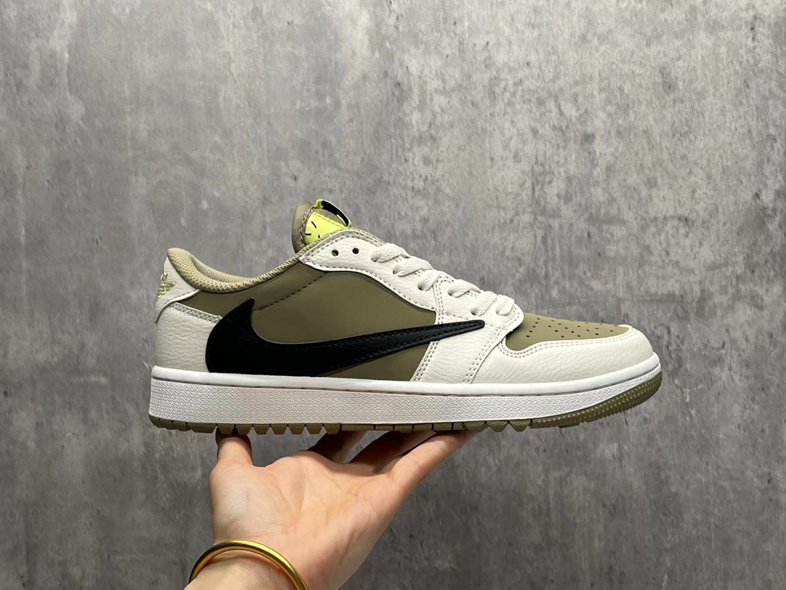 Travis Scott x Jordan Air Jordan 1 Low - Imagem 2