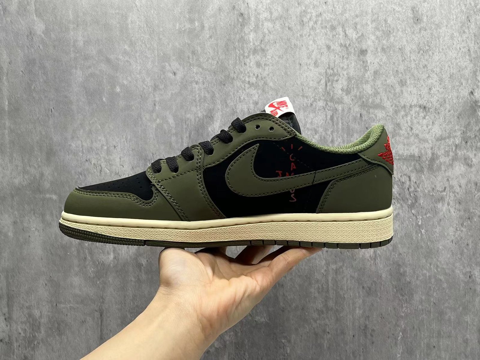 Travis Scott x Jordan Air Jordan 1 Low - Imagem 2