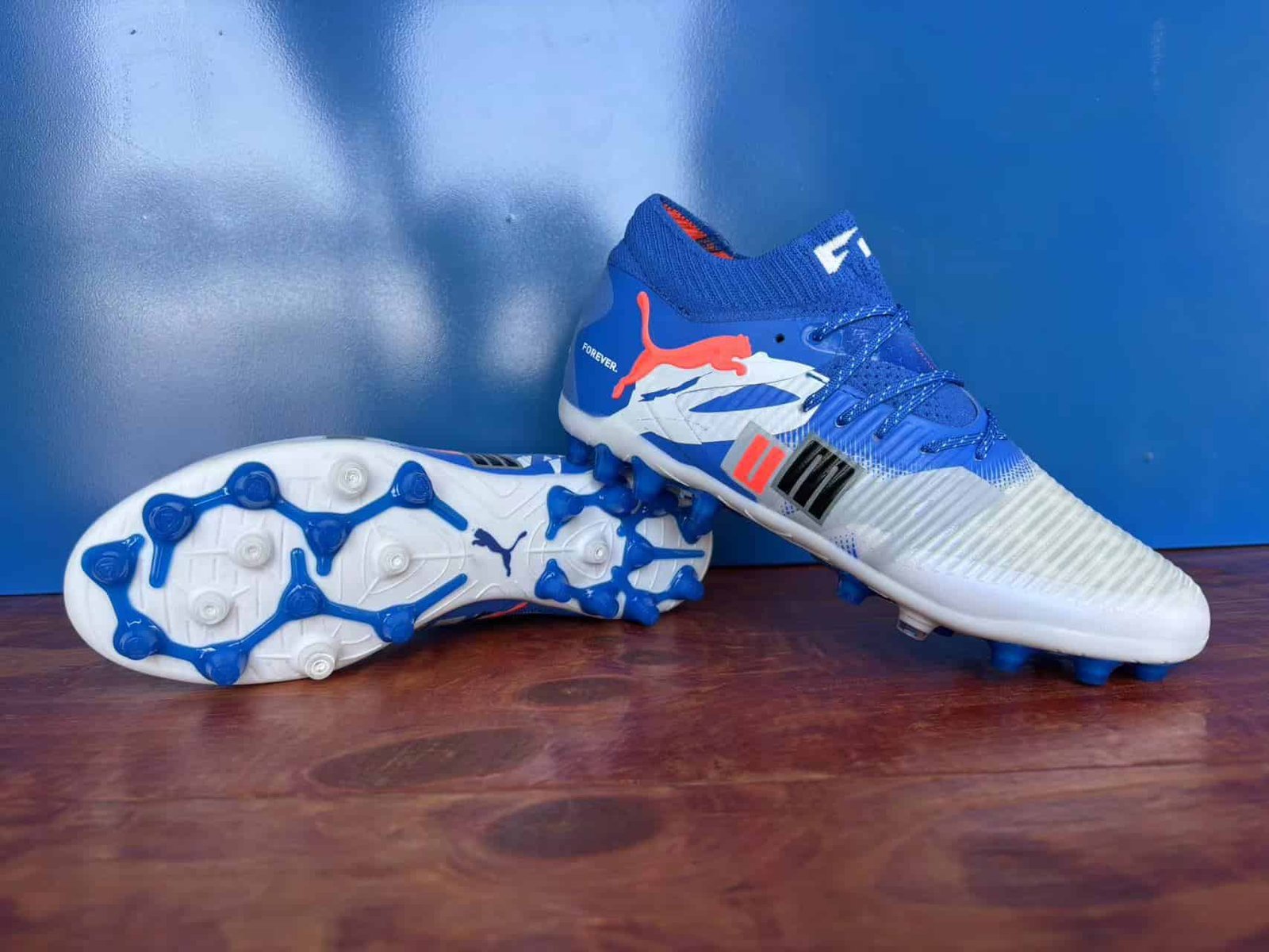 Puma Ultra Ultimate MG