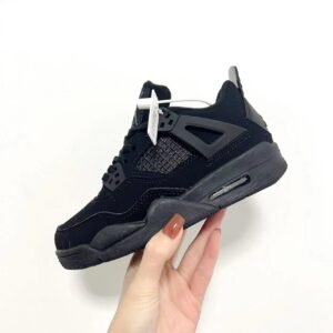 Tênis infantil Air Jordan 4