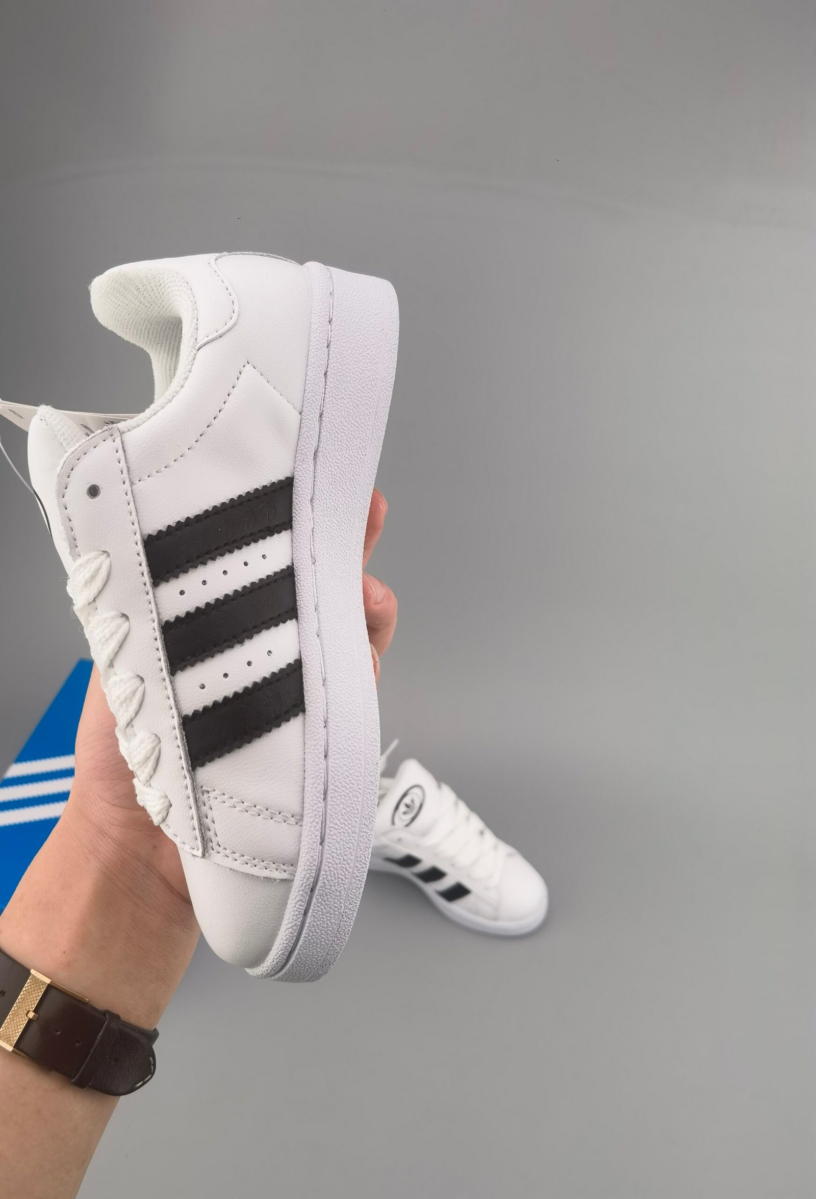 Tênis infantil Adidas Originals Campus 00s