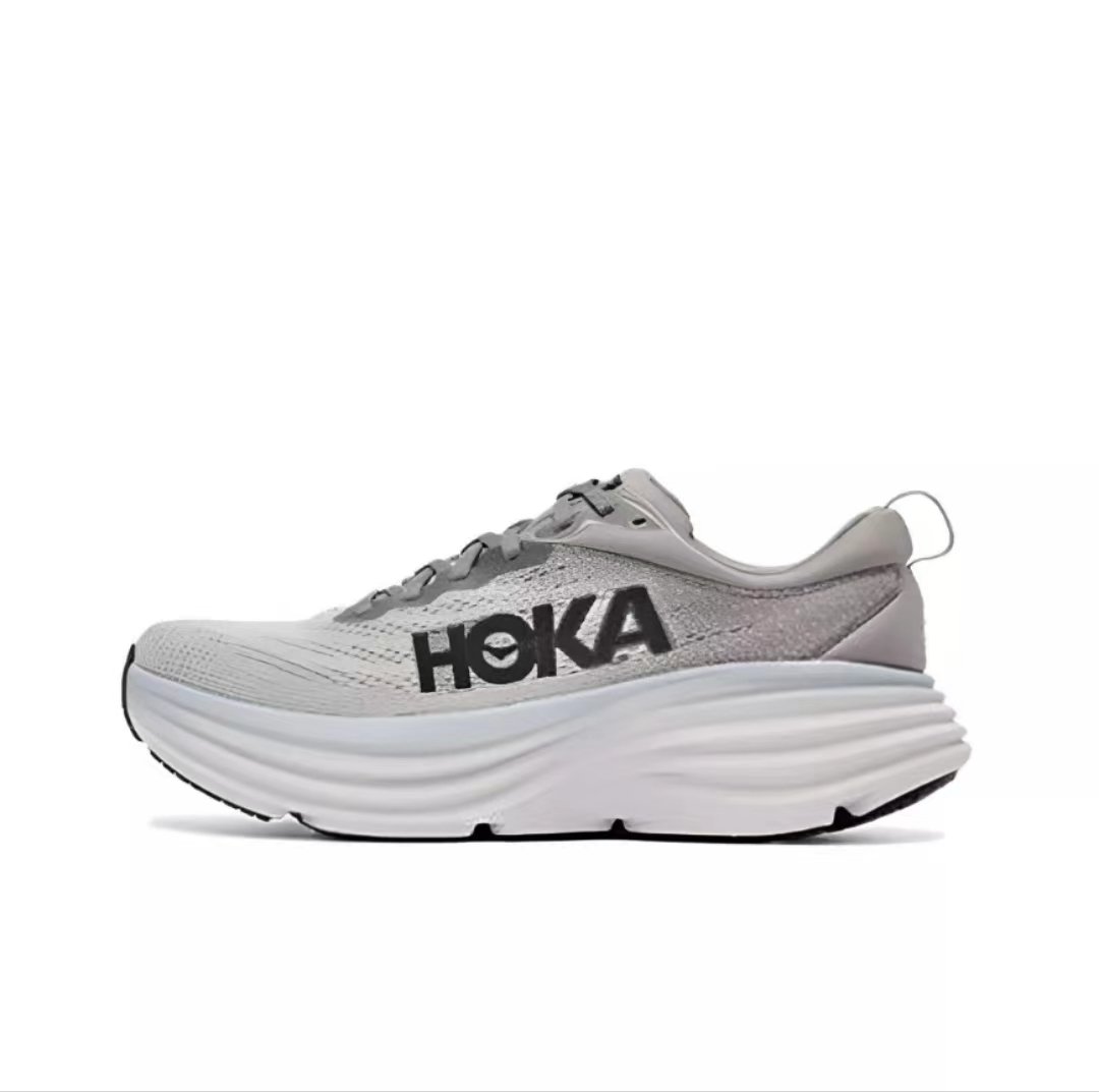 HOKA UM Bondi 8