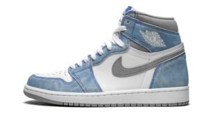Air Jordan 1 High 'Hyper Royal' 555088-402