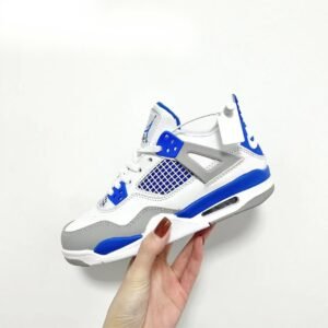 Tênis infantil Air Jordan 4