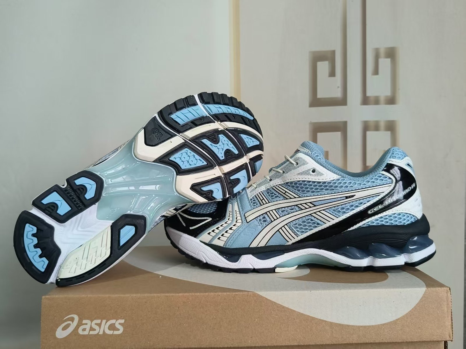 Asics K14 - Imagem 2