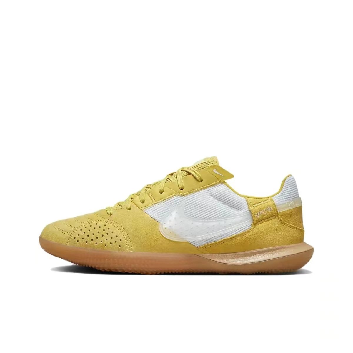 Nike Streetgate Gold