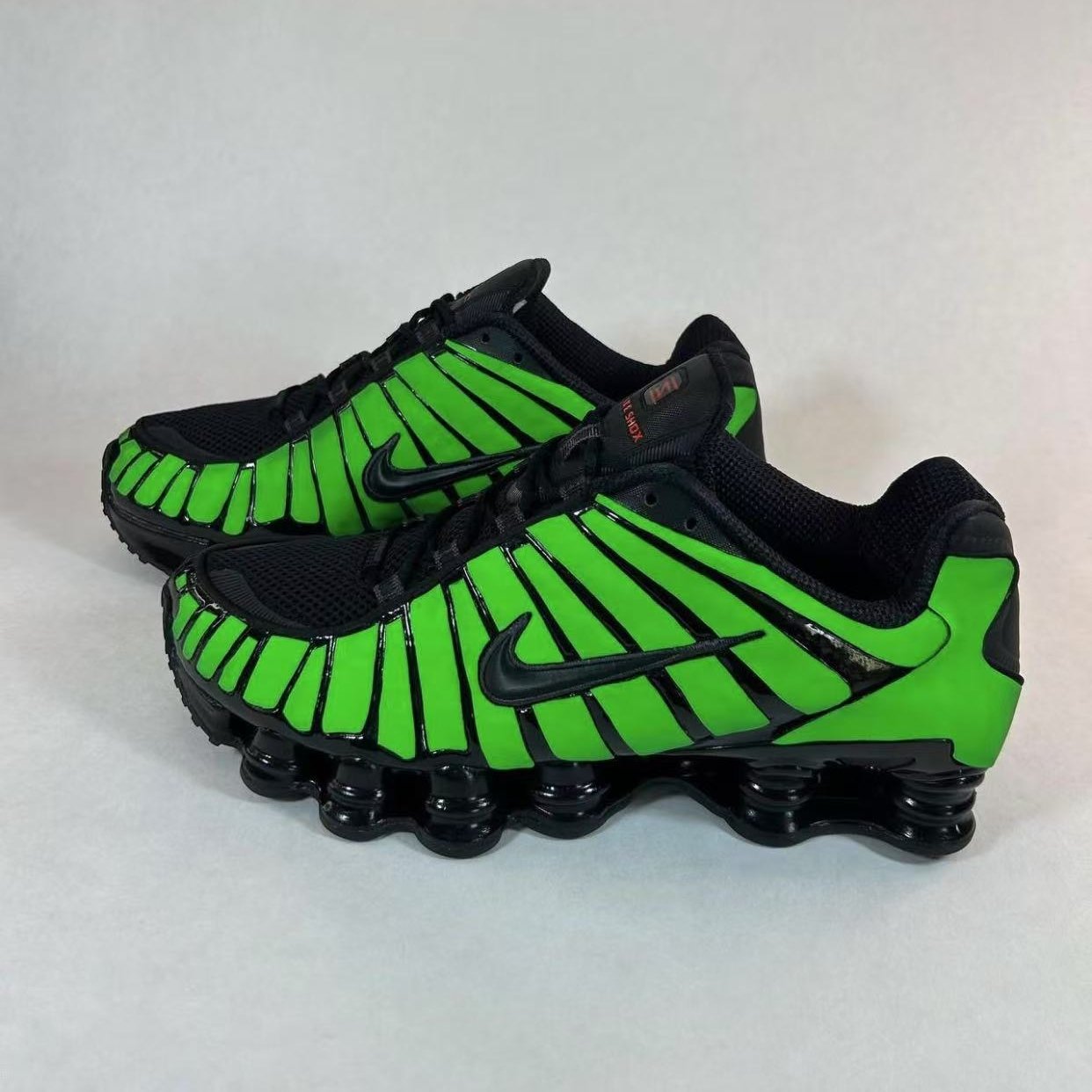 Nike Shox TL Thermoreactive Verde - Imagem 3
