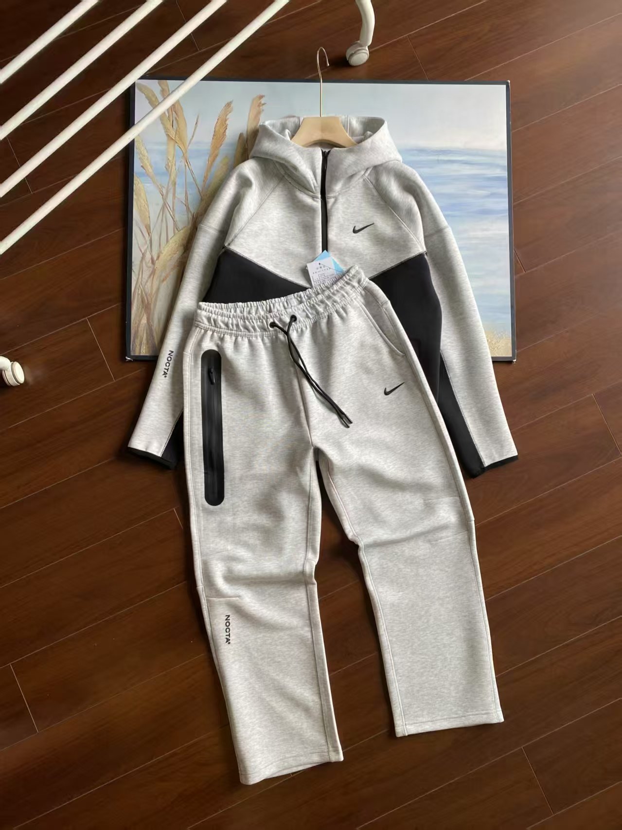 NOCTA x Nike NSW Tech 8454+8461 - Imagem 2