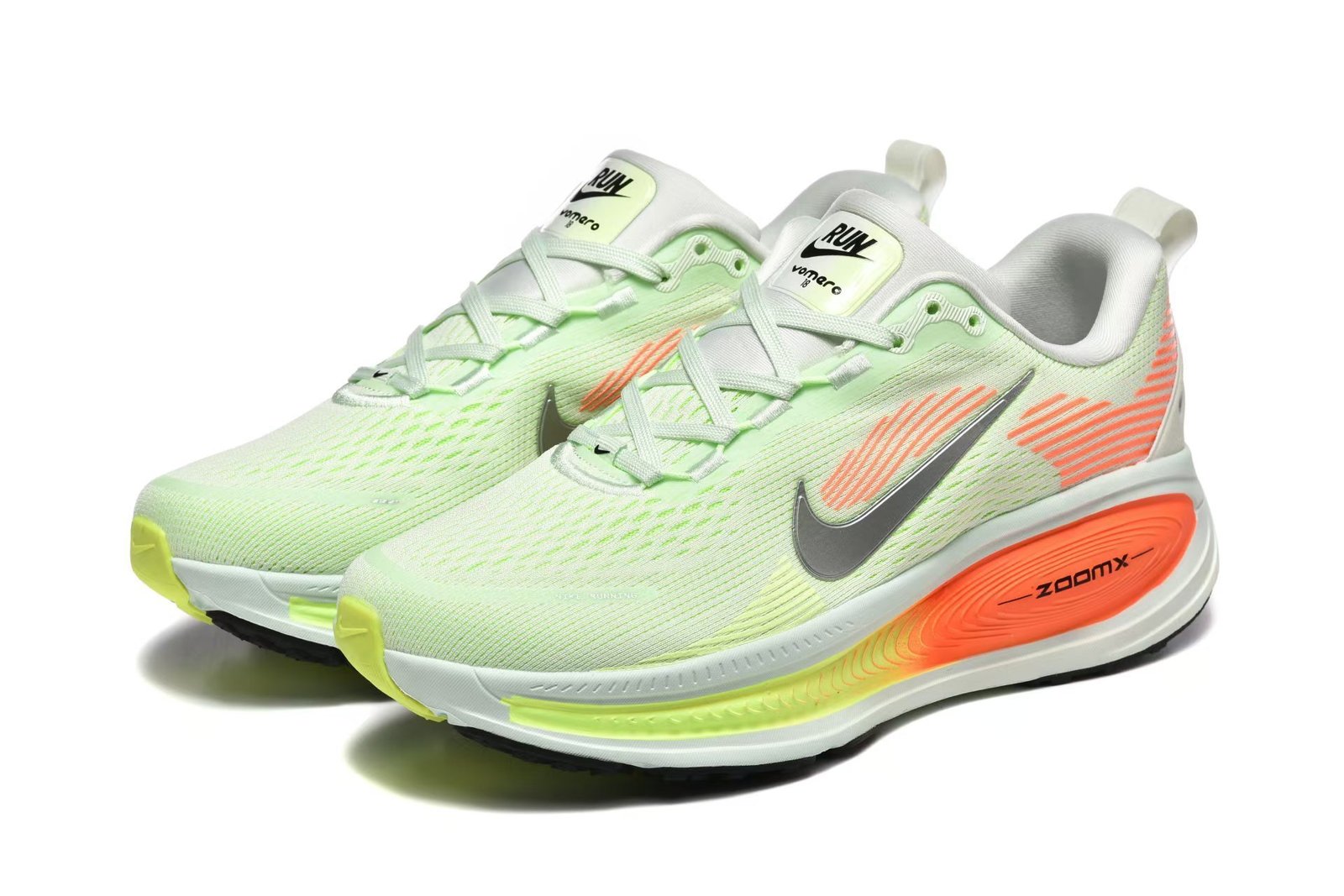 나이키 보메로 V18 - Image 2