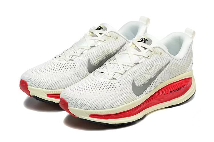 Nike Vomero V18 - Imagem 2