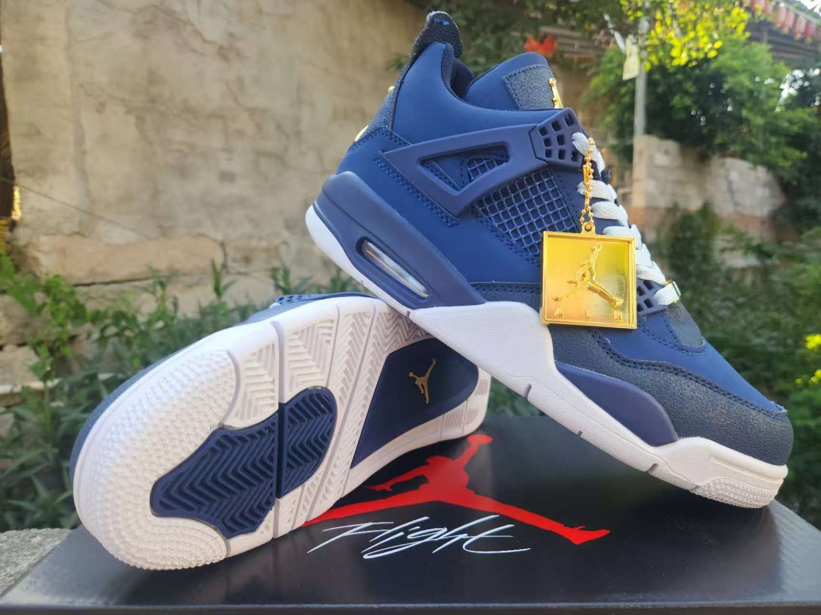 Air Jordan 4 Retro - Imagem 2