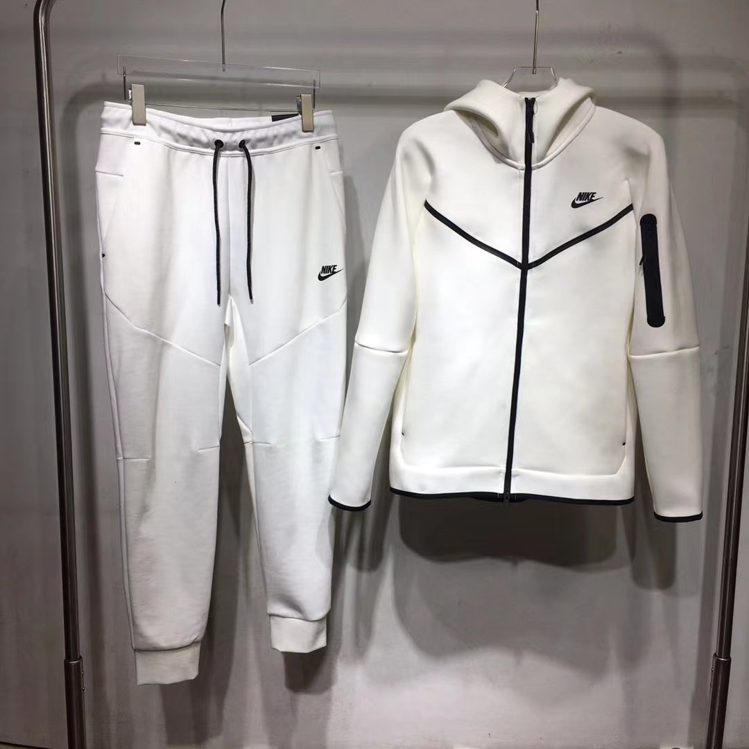 Conjunto Nike NSW Tech Fleece Sportswear - Imagem 3