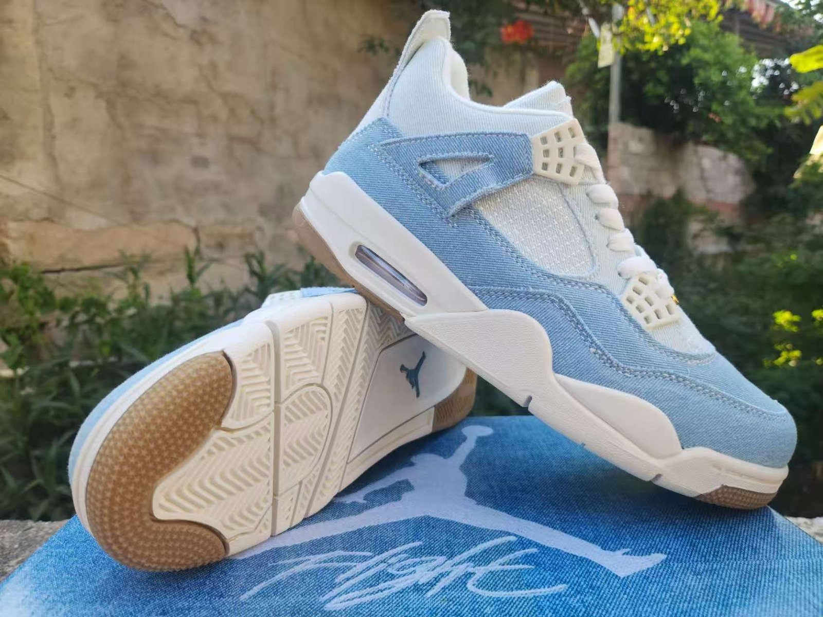 Air Jordan 4 Retro - Imagem 2