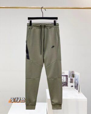 Calça de moletom Nike NSW Tech Fleece